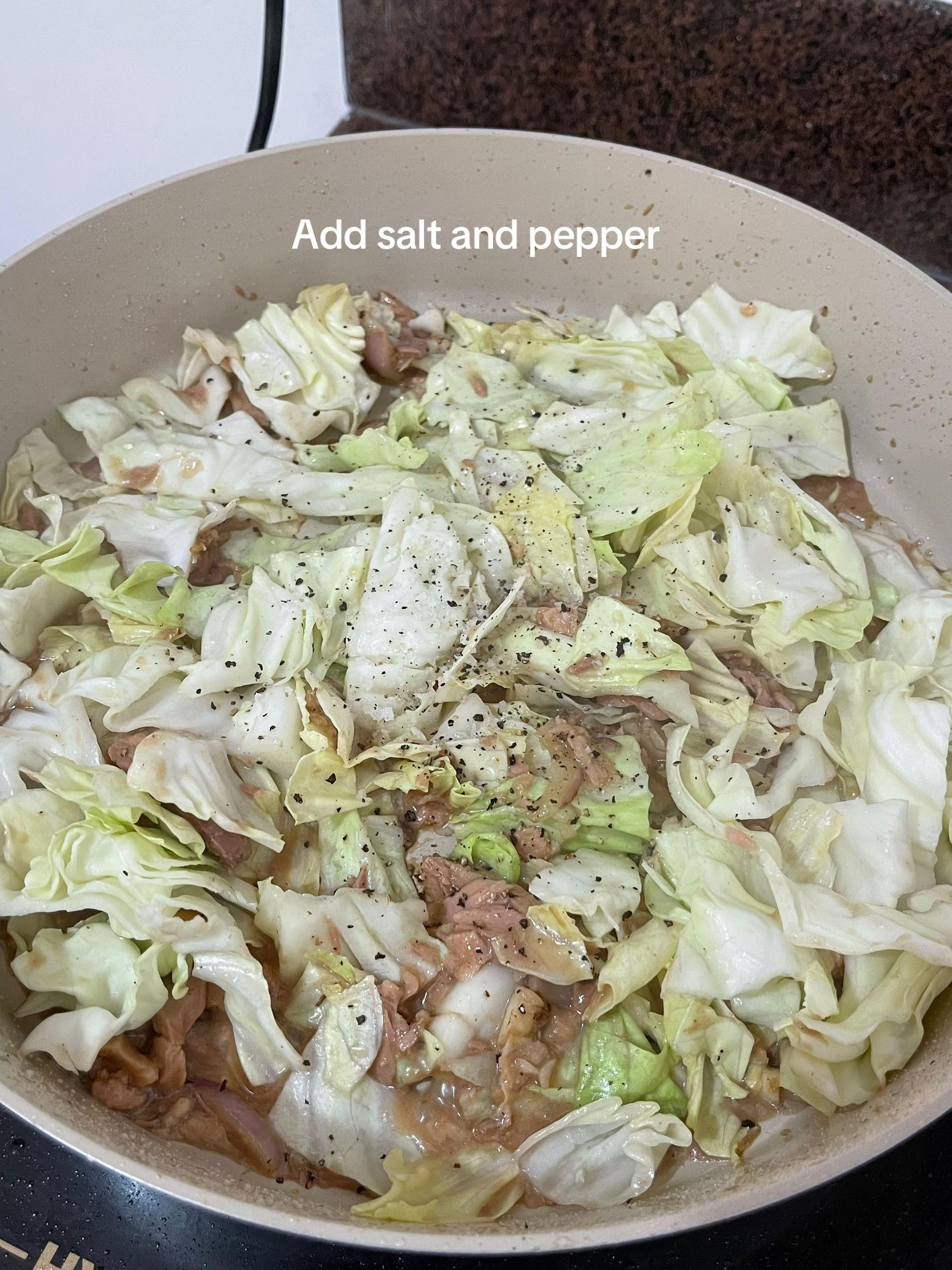 Spicy Tuna Cabbage - Dorm Meal Ulam Idea (10 mins recipe)