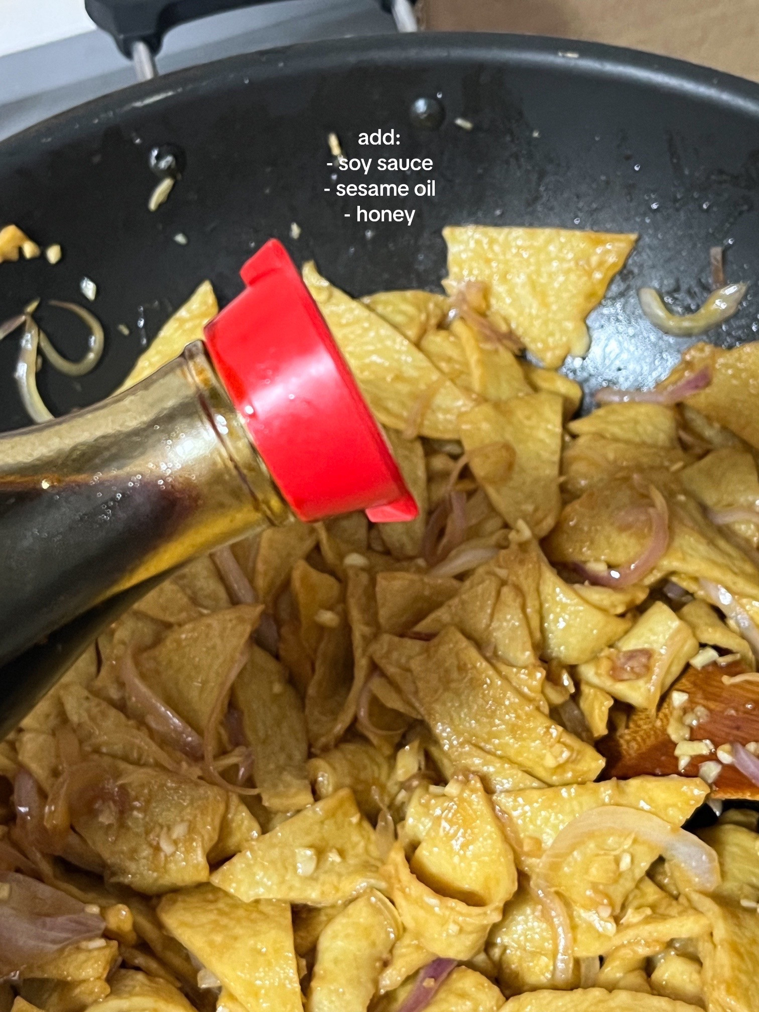Stir-fried Korean Fishcake (Eomuk) with Garlic and Onions