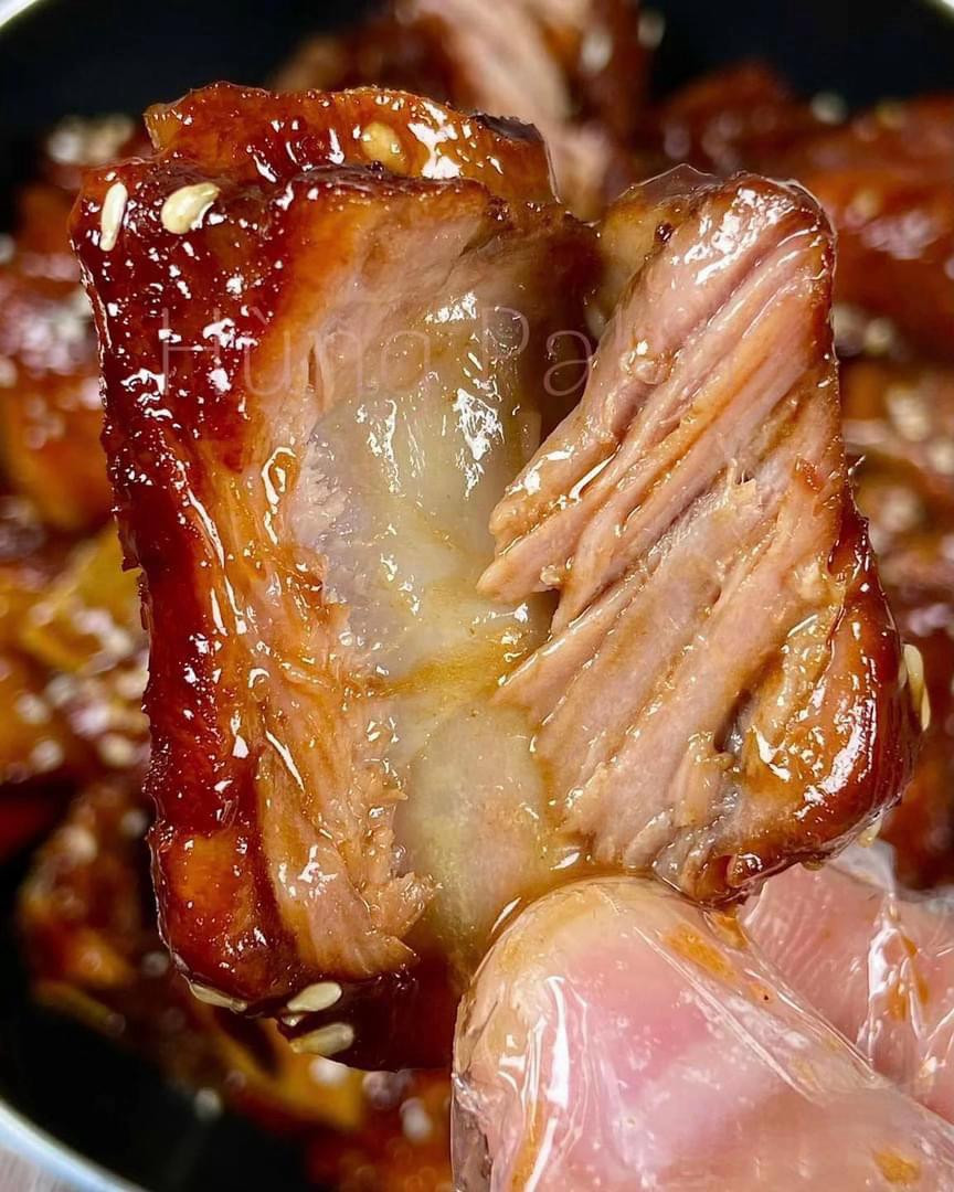 Sườn Kho Xí Muội - Món ăn lạ miệng với nước sốt đậm đà, thịt mềm ngọt