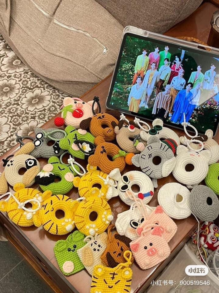 SVT Donut Crochet Pattern Tutorial - Full Chart for Amigurumi Keychains