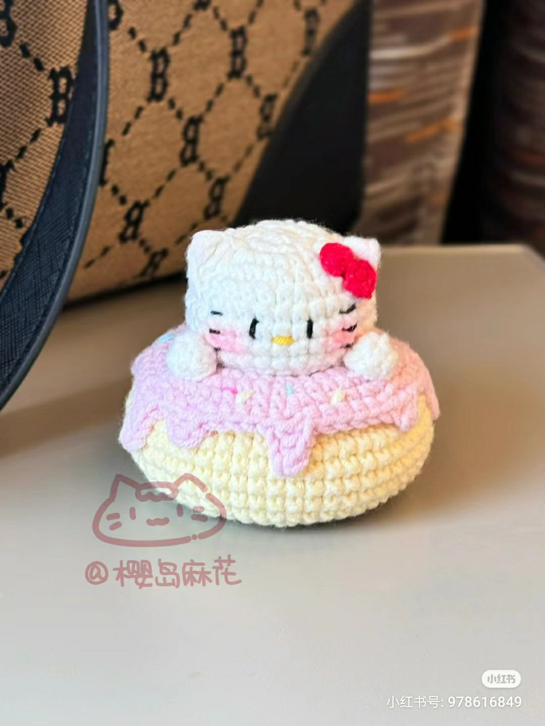 Sweet Donut Kitty Amigurumi Crochet Pattern Chart with Instructions