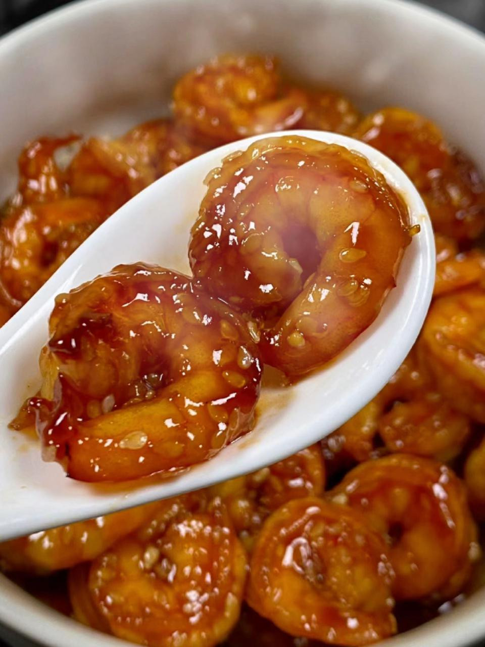 Tôm sốt cà chua chua ngọt, công thức nấu ăn nhanh chóng và hấp dẫn