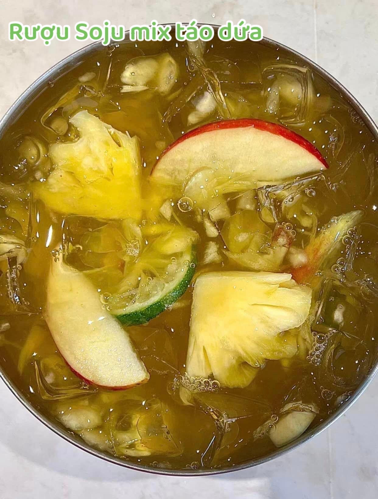 Tổng hợp cách mix đồ uống ngon: Yakult lựu, Rượu vang đỏ trái cây và Yakult cam