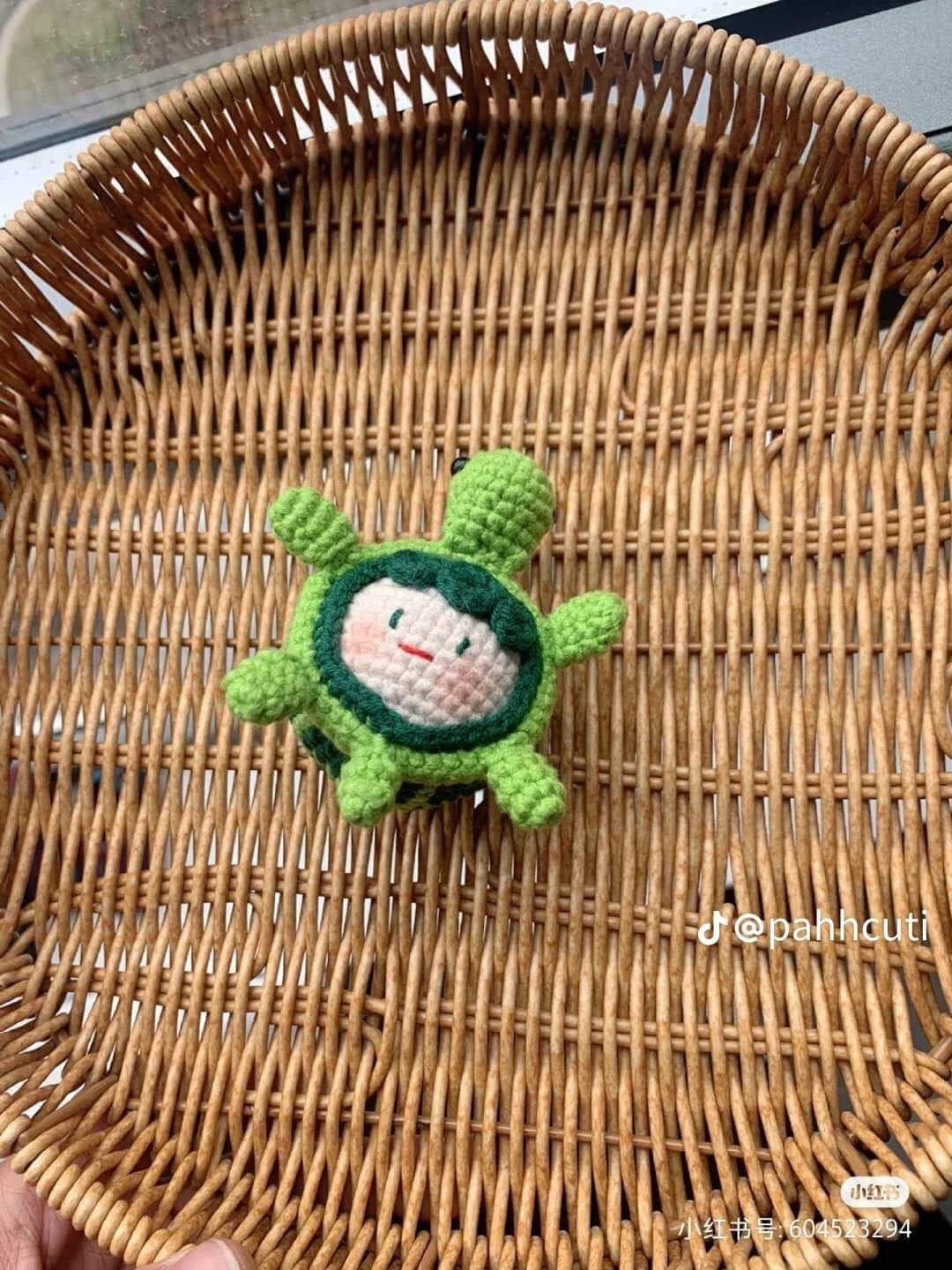 Tổng hợp chart móc len búp bê đáng yêu: Béo mực, Khỉ và Rùa với hướng dẫn chi tiết từng hàng