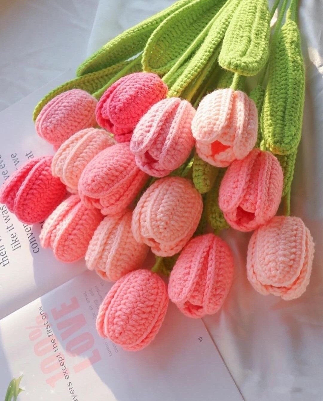 Tổng hợp chart móc len các loại hoa đẹp: Loa kèn Peru, Lan Hỏa Tinh, Cẩm Chướng