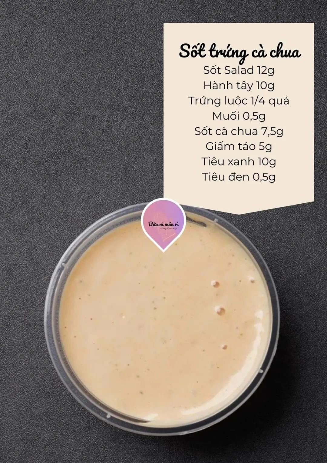 Tổng hợp công thức làm sốt ăn kèm salad: sốt chanh bơ, giấm húng quế, kem Ý, mắm ớt Thái Lan và bơ đậu phộng ngọt