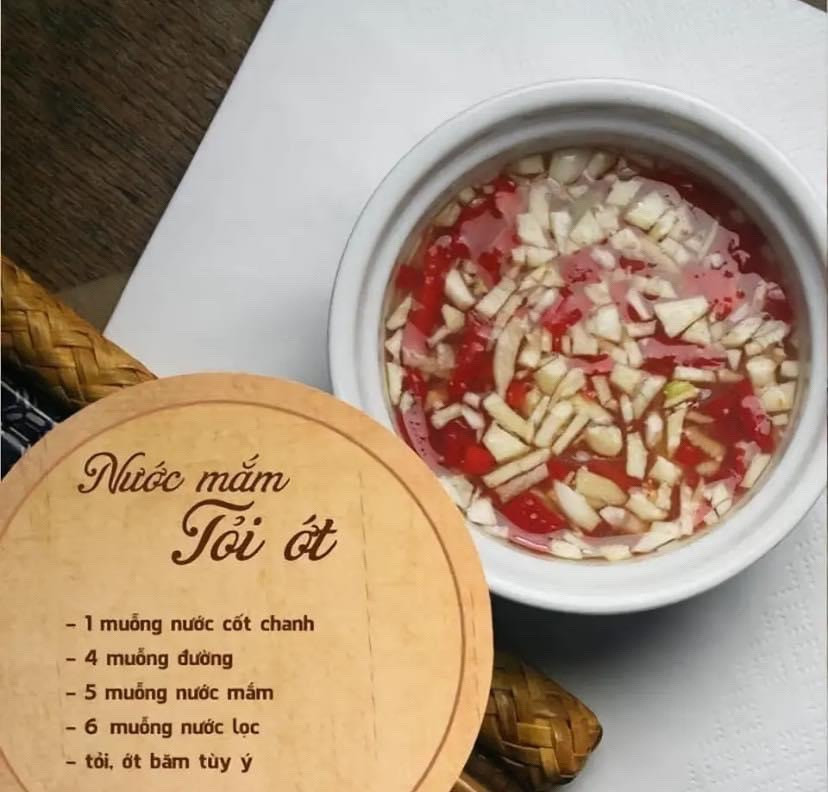 Tổng hợp công thức nước chấm Việt Nam: Chả giò, Gỏi, Tỏi ớt, Bánh cuốn và Hải sản