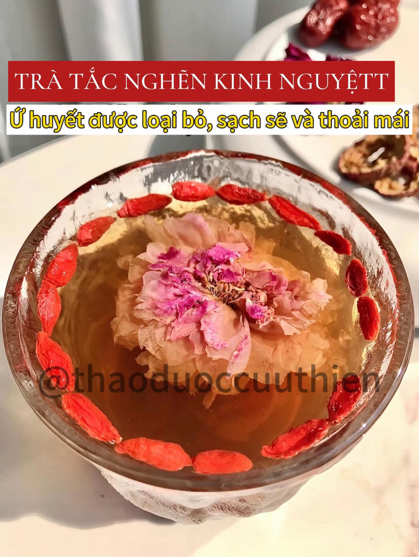 Trà tắc nghẽn kinh nguyệt với táo gai, hồng và đường nâu giúp lưu thông khí huyết