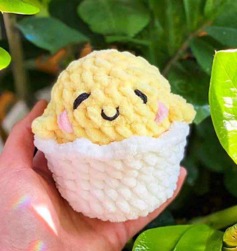 Tutorial Crochet Cute Yellow Chick in Eggshell Amigurumi Pattern