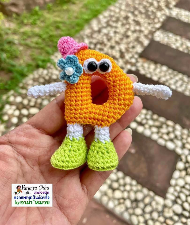 Tutorial Móc Len Búp bê Chữ D Cam