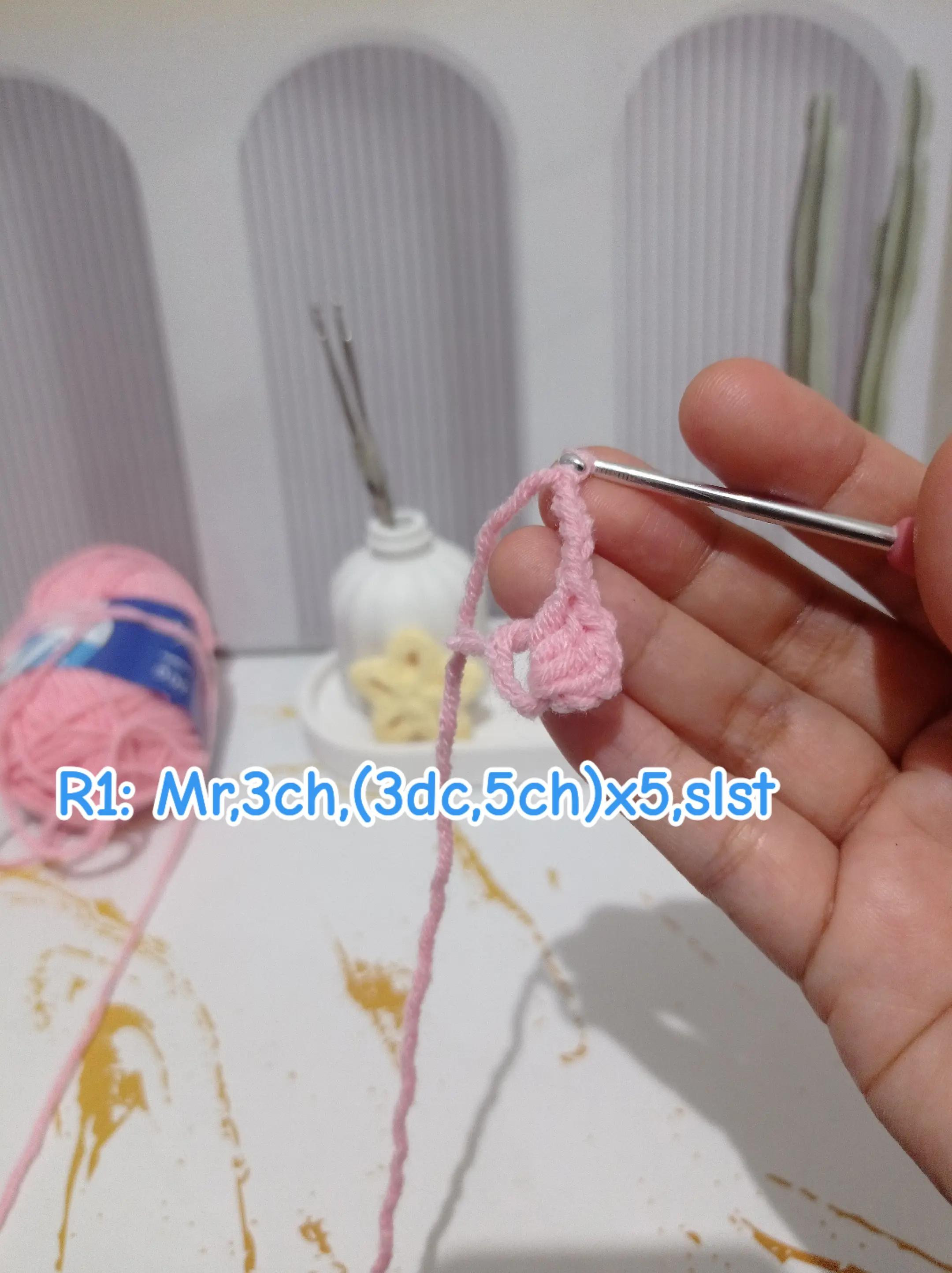 Tutorial Móc Len Hình Ngôi Sao Đơn Giản Màu Hồng Và Vàng