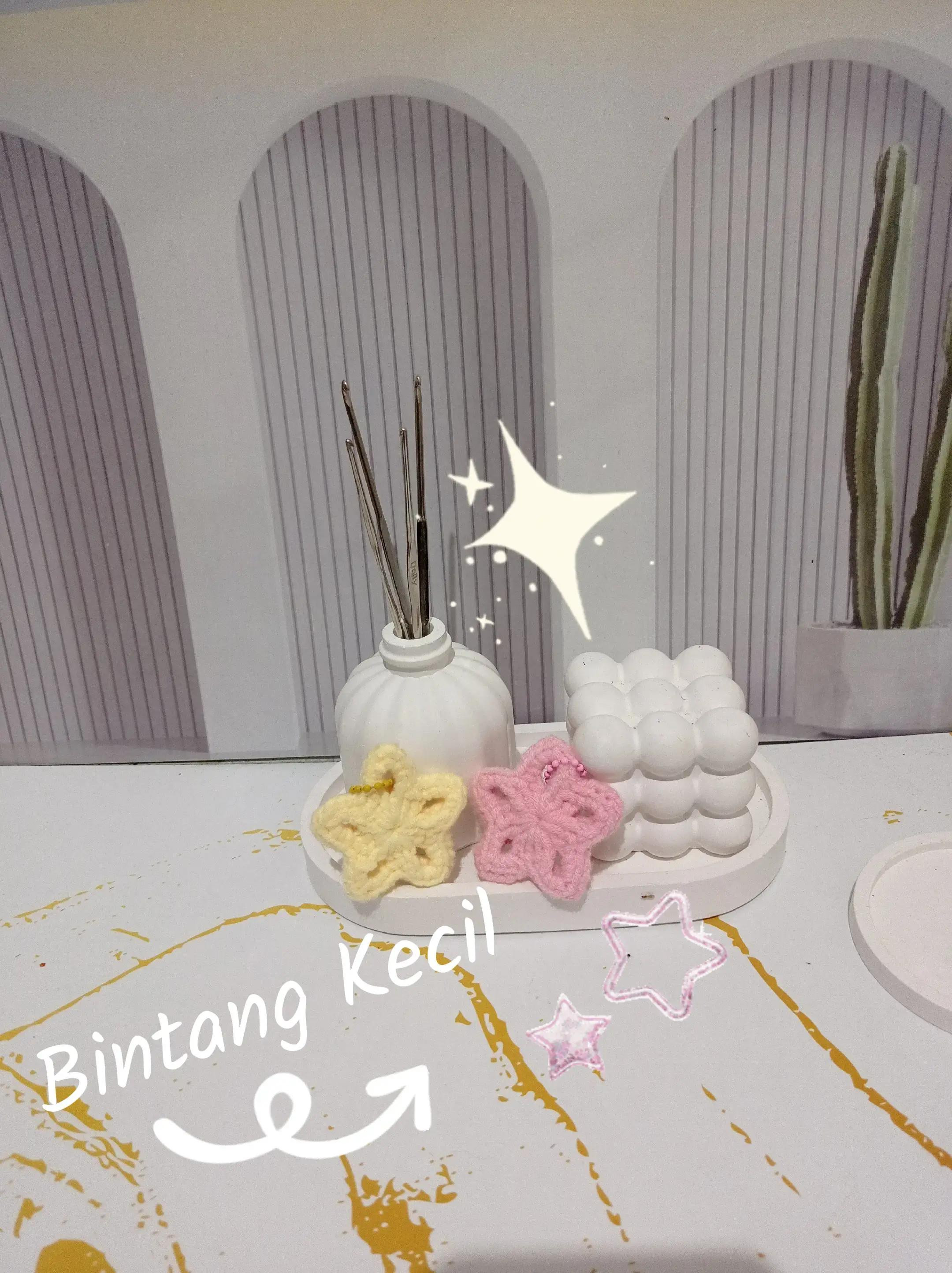 Tutorial Móc Len Hình Ngôi Sao Đơn Giản Màu Hồng Và Vàng