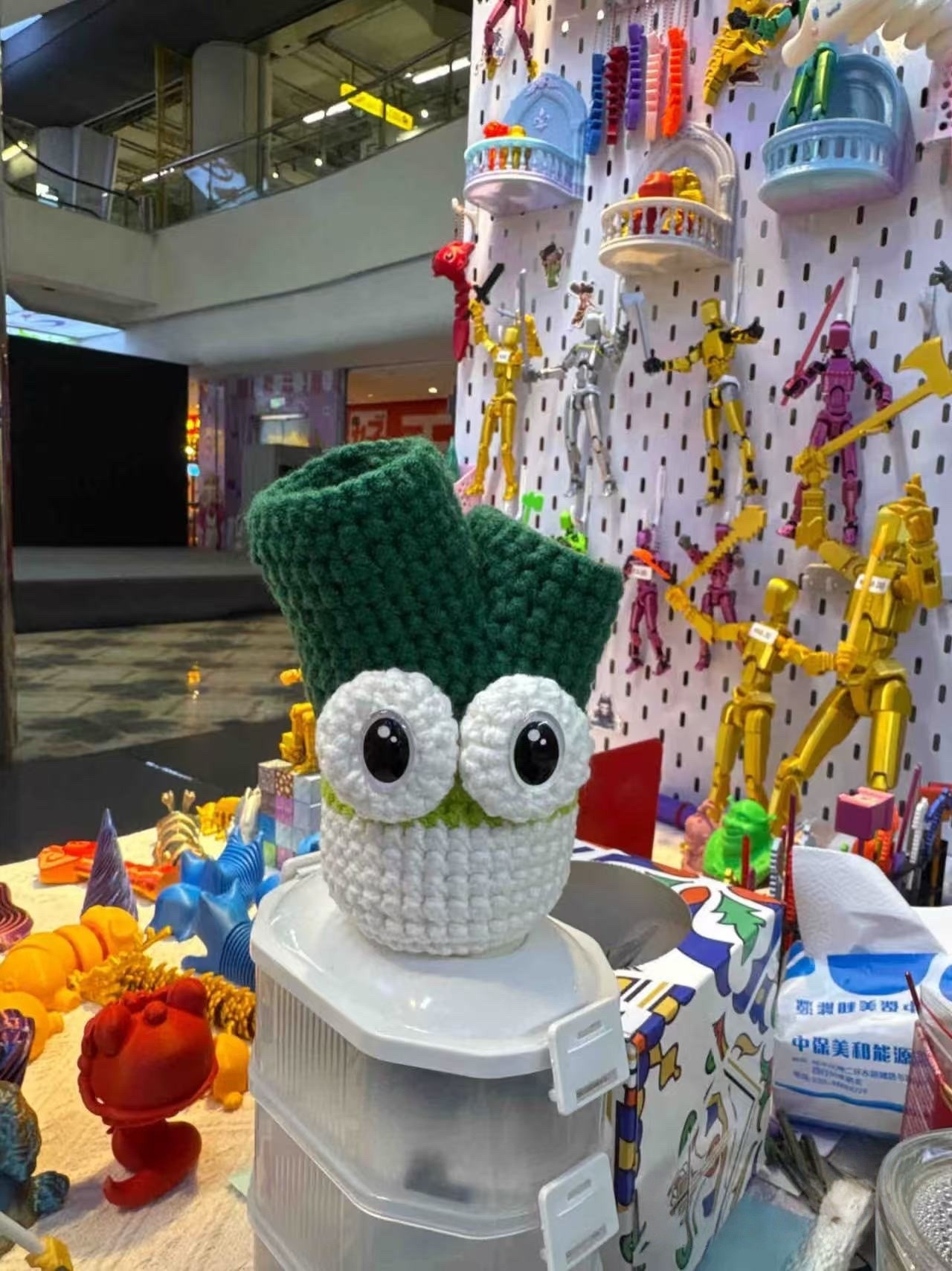 Tutorial Móc Len: Hộp Để Dụng Cụ Hình Cọng Hành Xanh