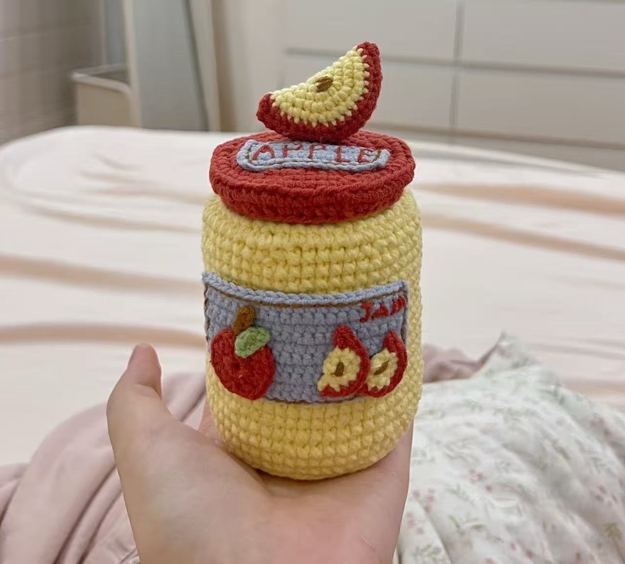 Tutorial Móc Len Lata Mứt Táo - Apple Jam Jar Crochet Pattern