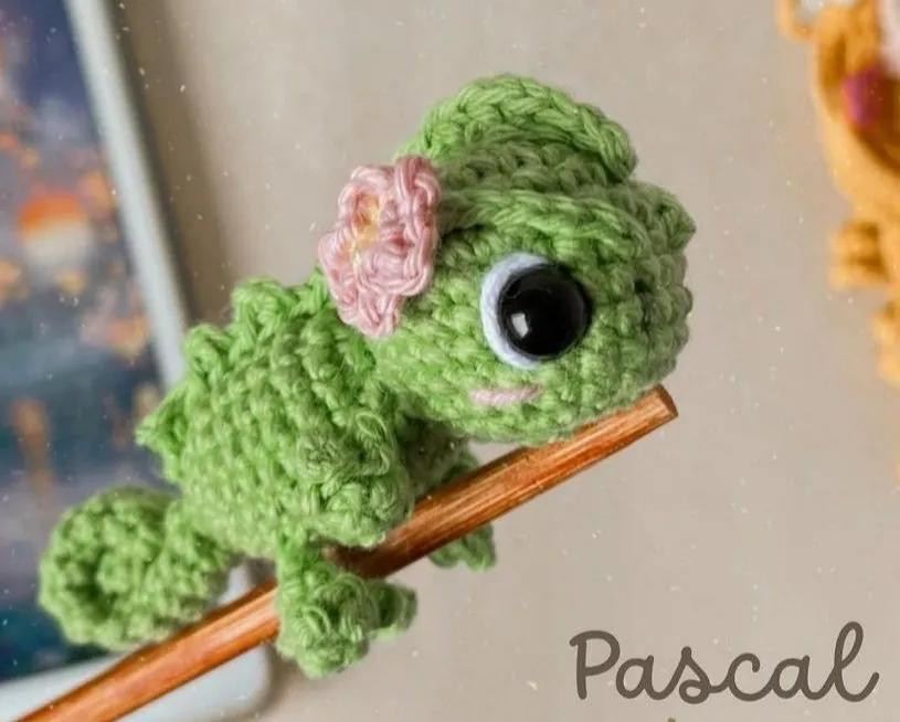 Tutorial Móc Len Pascal Thằn Lằn Màu Xanh