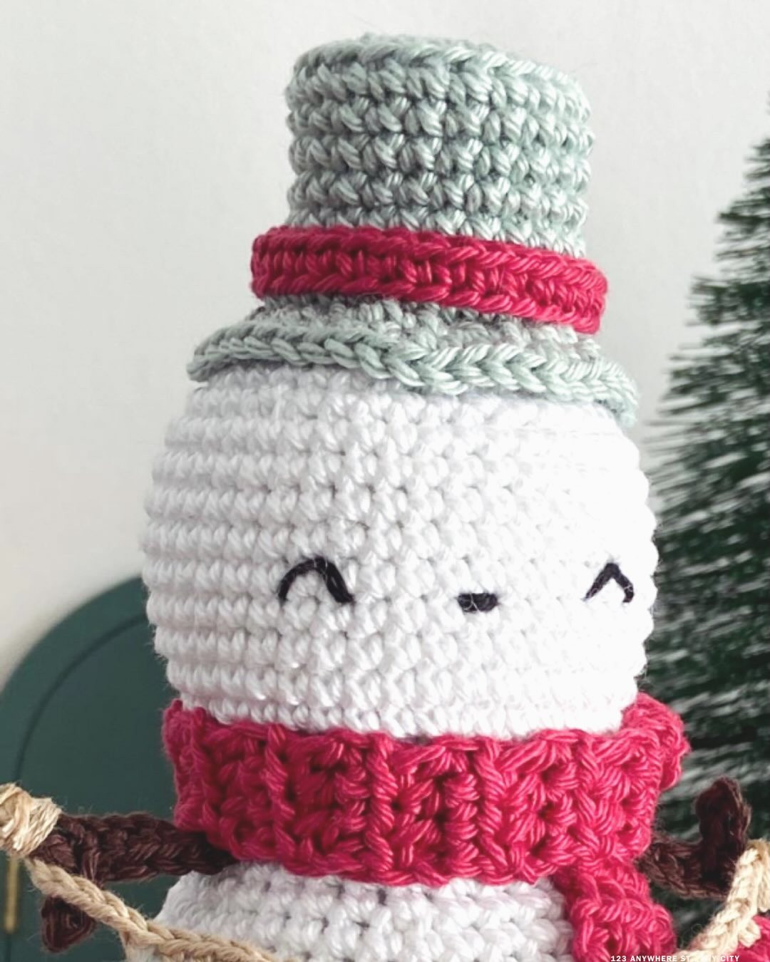 Tutoriel Crochet Bonhomme de Neige Amigurumi Noël avec Bannière JOYEUX