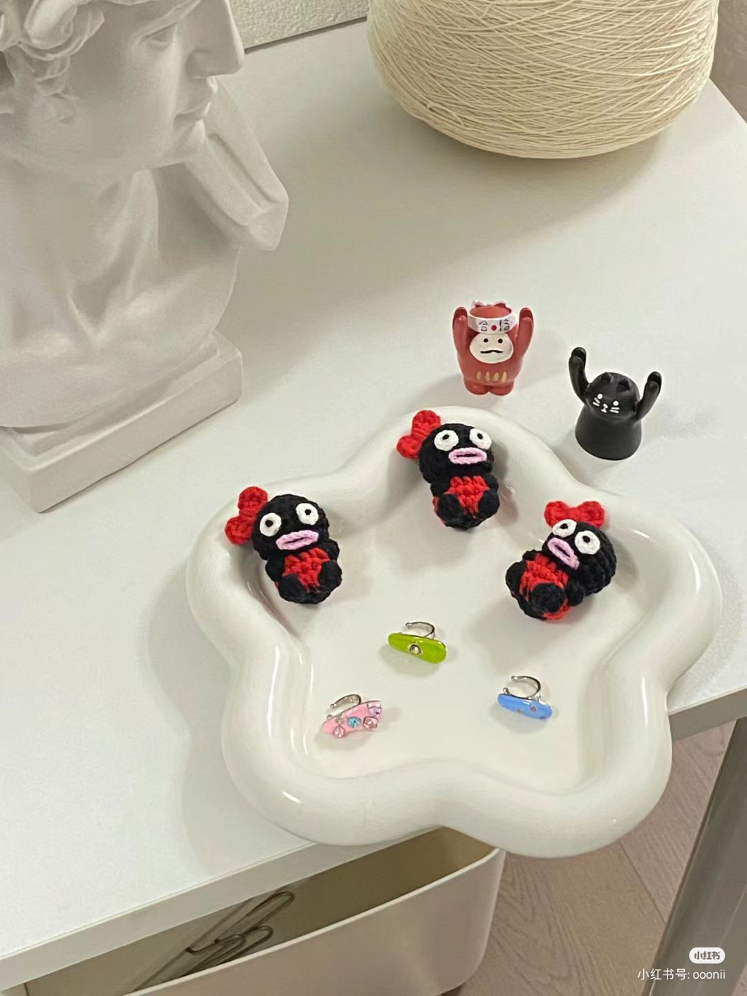 Ugly Fish Sister Amigurumi Doll Crochet Pattern