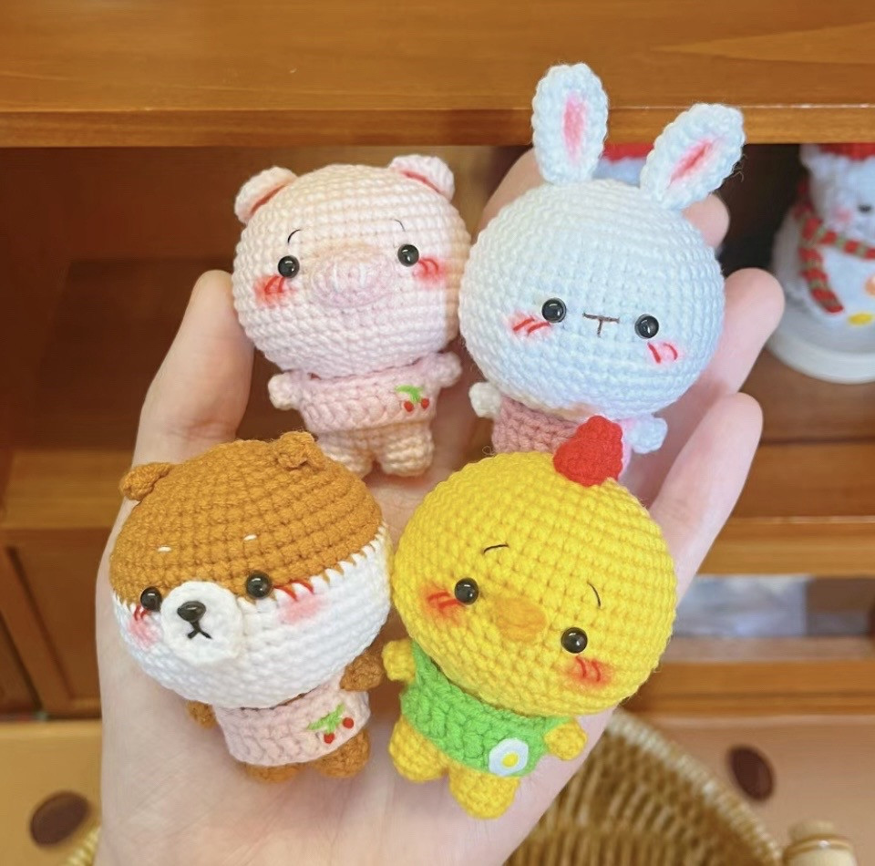 Universal Crochet Pattern for Big Head Animals: Pig, Rabbit, Shiba Inu and Chicken Amigurumi