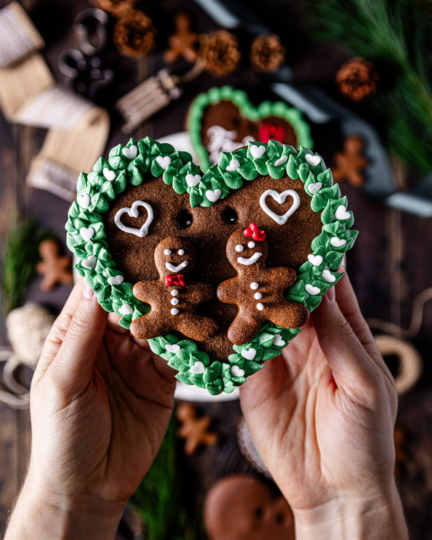 Vegan Christmas Gingerbread Hearts (Lebkuchenherzen) with Royal Icing Decorations