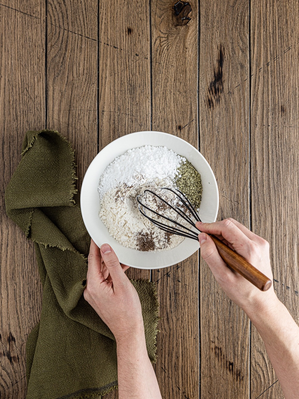 Vegane Kürbiskern-Kipferl mit Schokospitzen