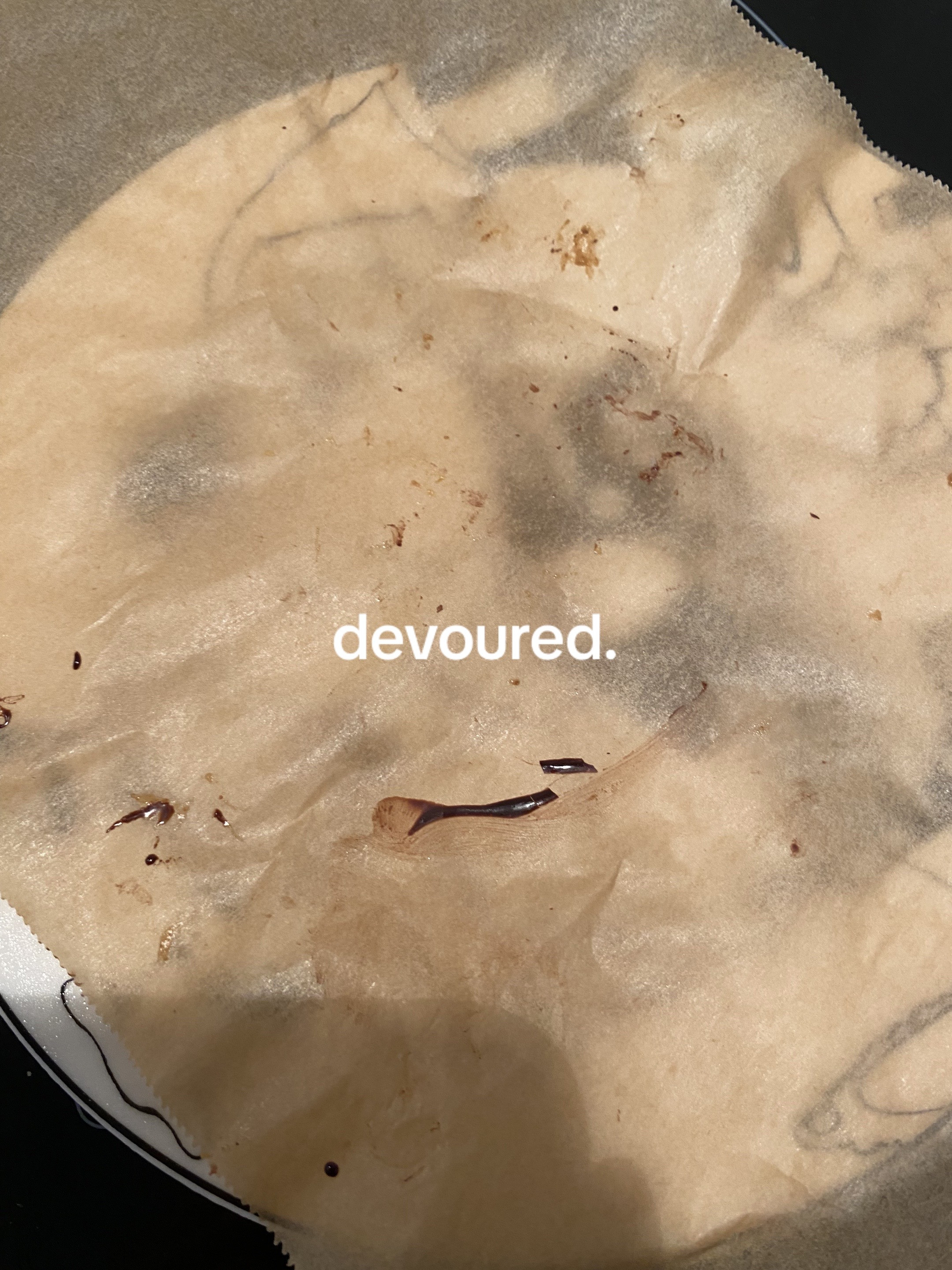 Viral Date Bark Recipe: Dark Chocolate, Nut Butter & Almonds for Ramadan