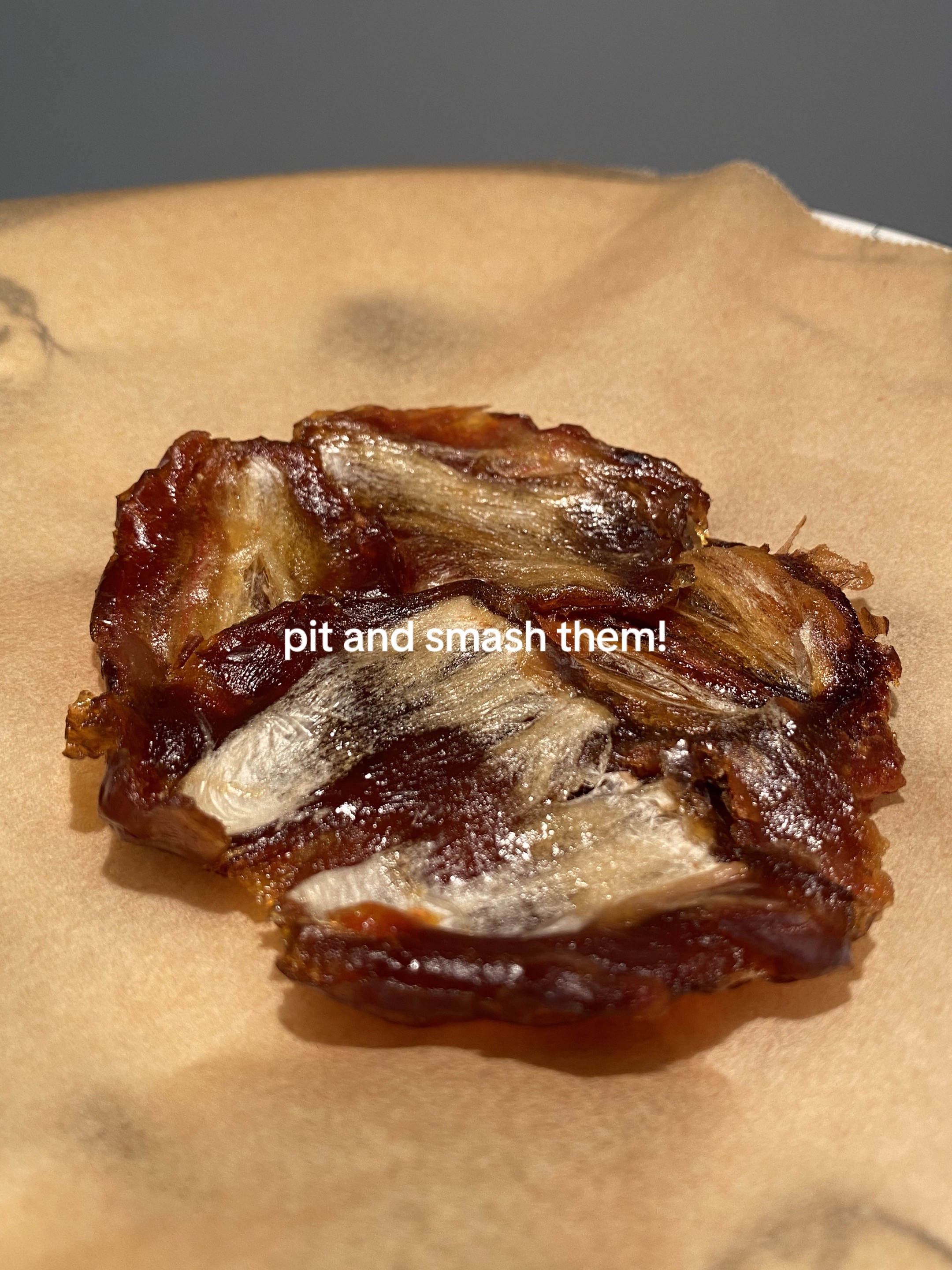 Viral Date Bark Recipe: Dark Chocolate, Nut Butter & Almonds for Ramadan