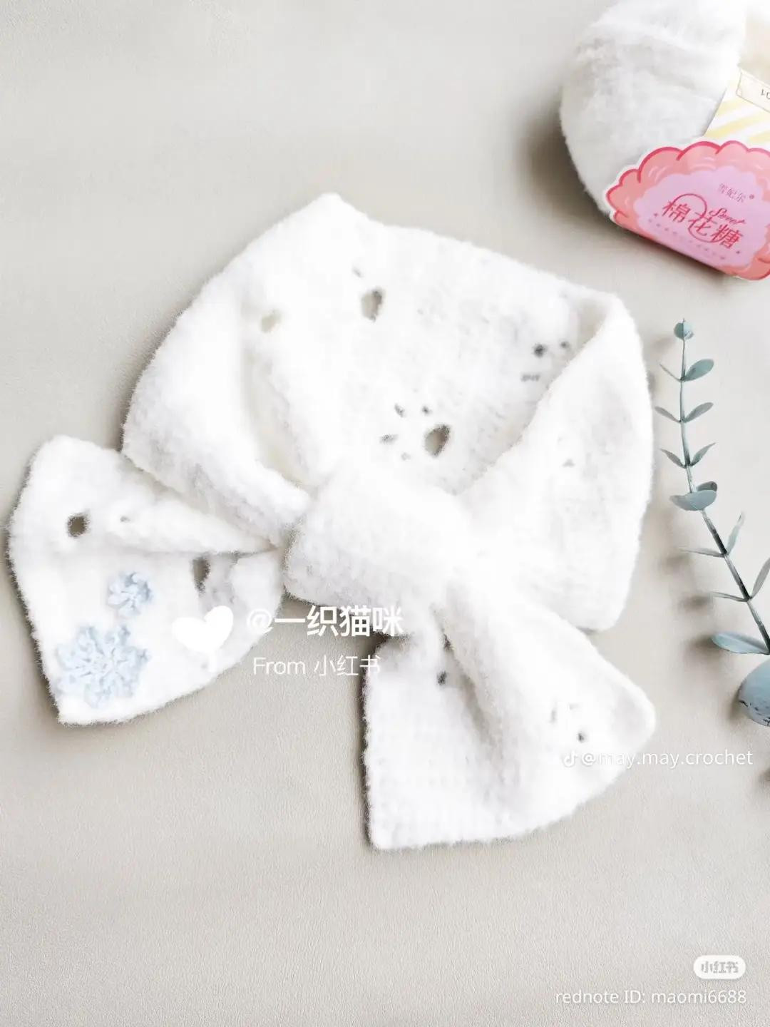 White Cat Paw Bow Scarf Crochet Pattern with Snowflakes