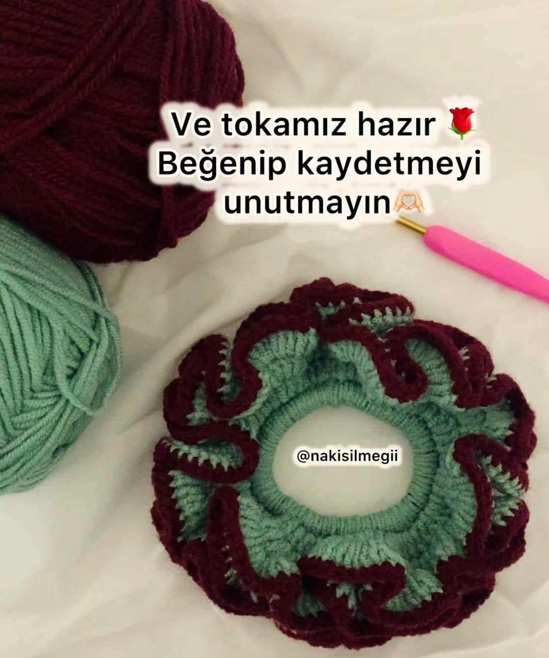 Binlerce Beğeni Alan Lastik Tokanın Yapımı: Yeşil ve Kırmızı Mavi Desenli