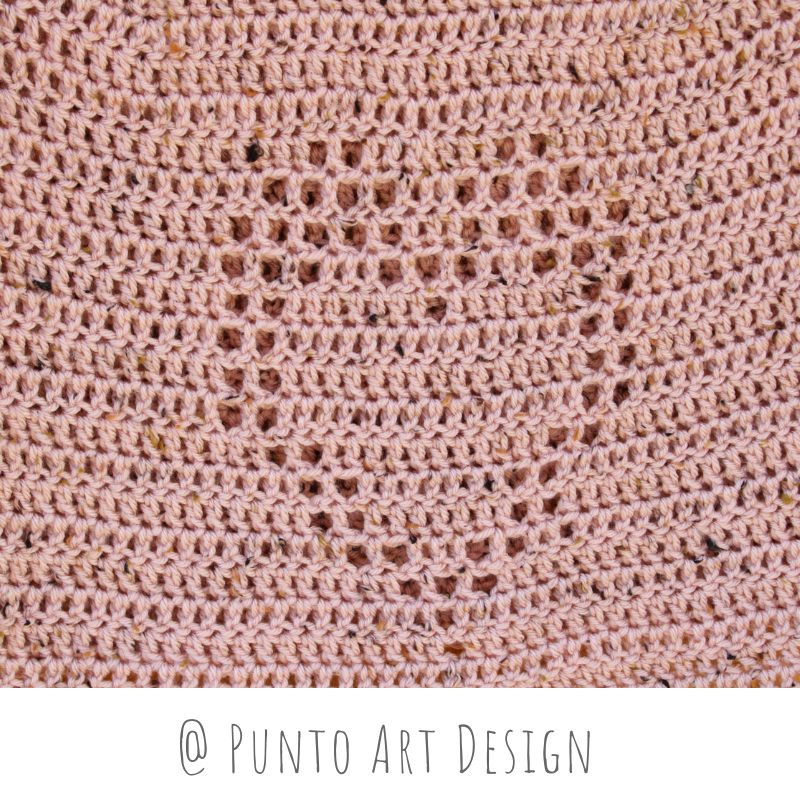 Crochet Heart Patterns Collection: Flat Charts and Finished Projects by Punto Art Design