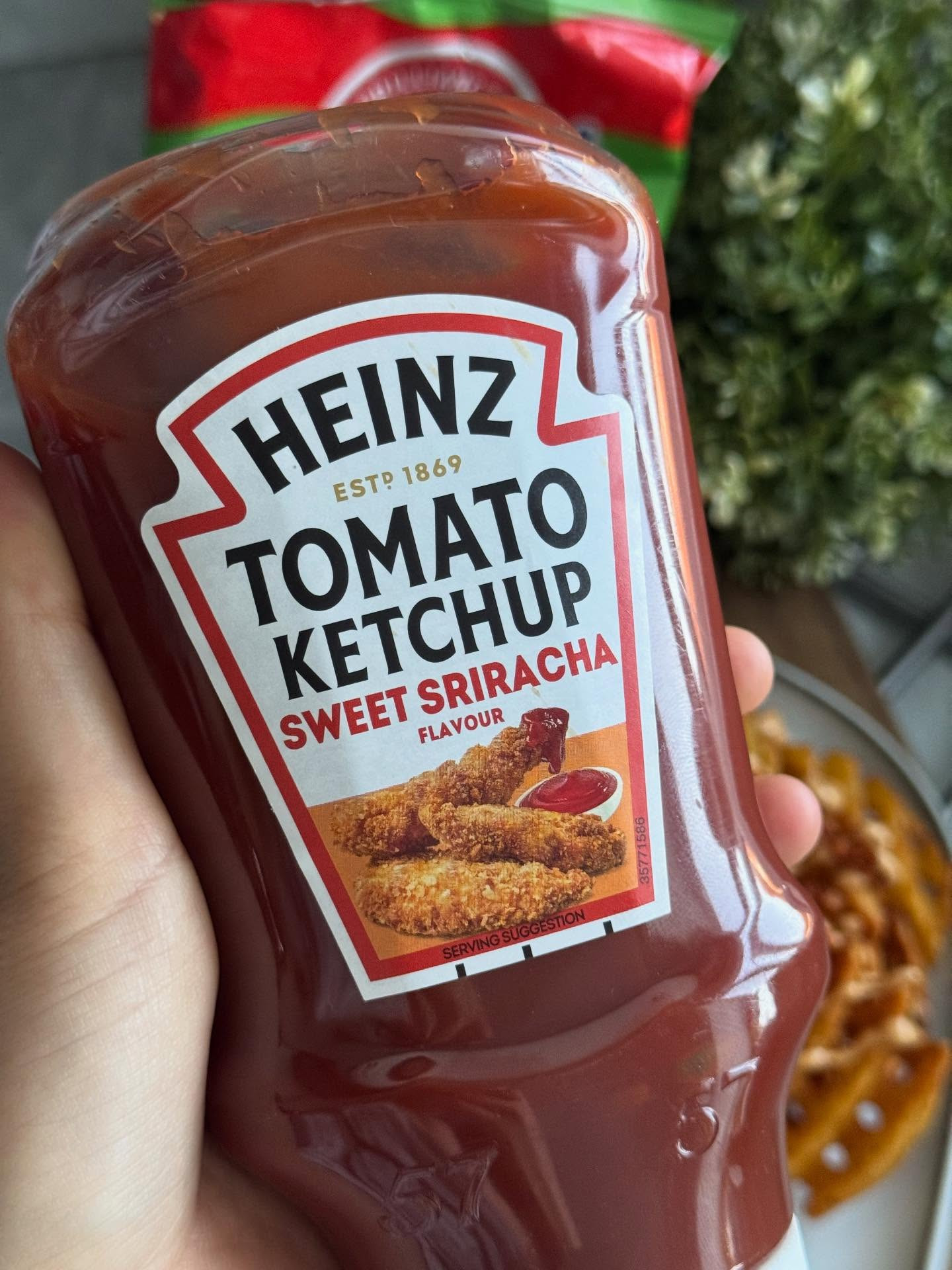 Crunchy Ketchup & Sweet Sriracha Chicken Burgers with Waffle Fries