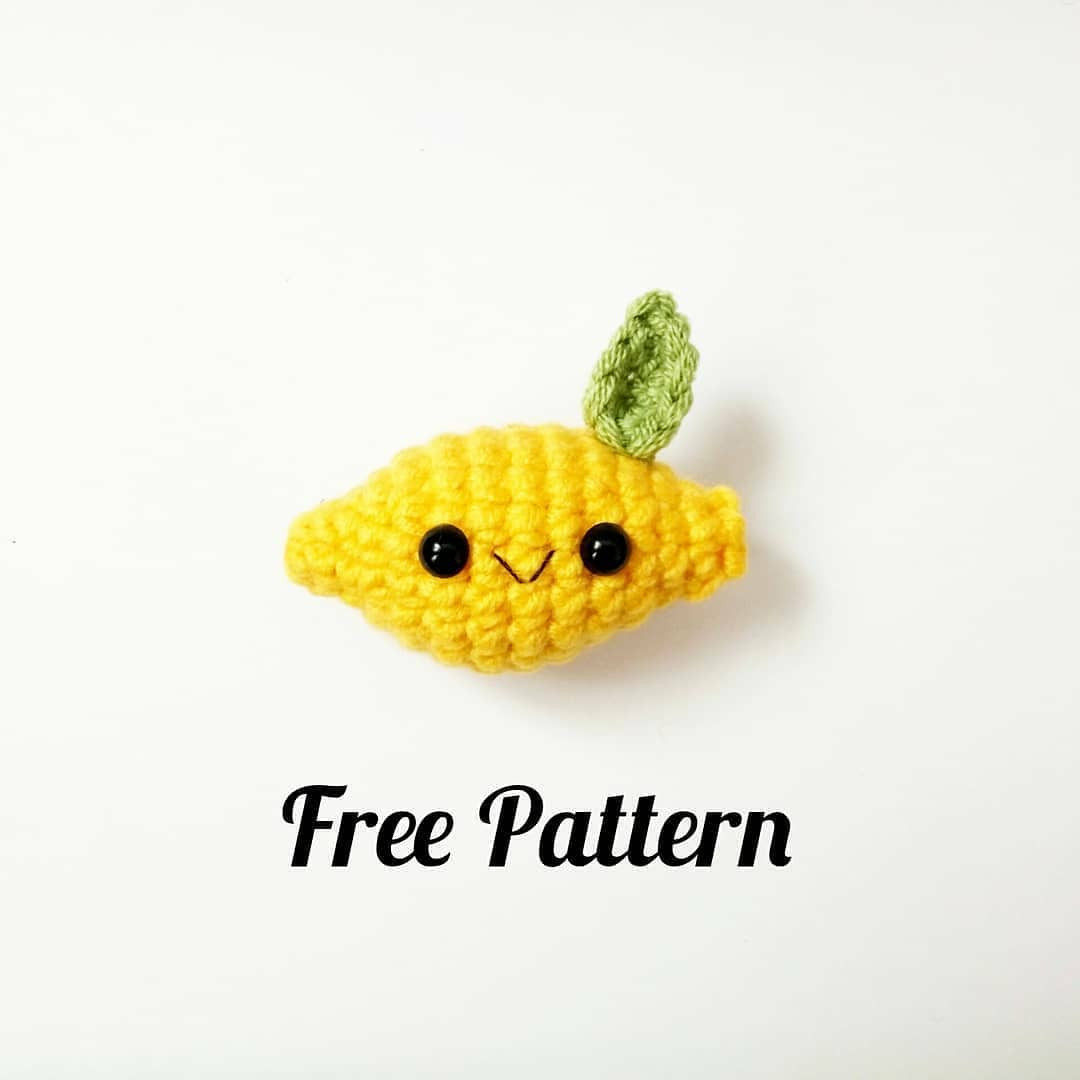 Free Crochet Little Lemon Keychain Pattern by Sapphirebaf