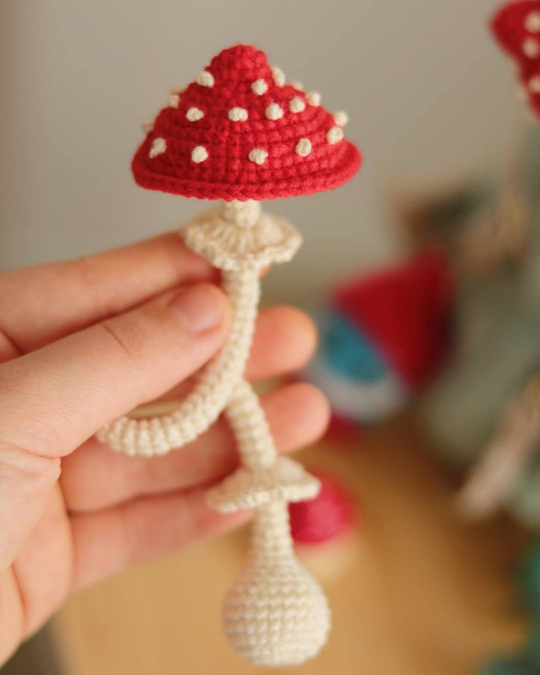 Free Crochet Pattern: Adorable Red Mushroom Bag Charm