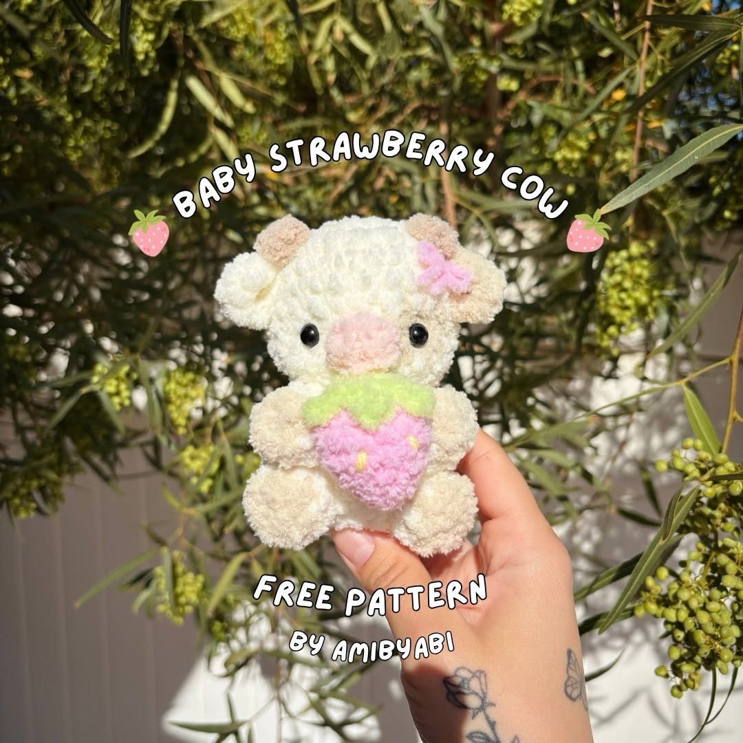 Free Crochet Pattern: Baby Strawberry Cow Amigurumi by Amibyabi