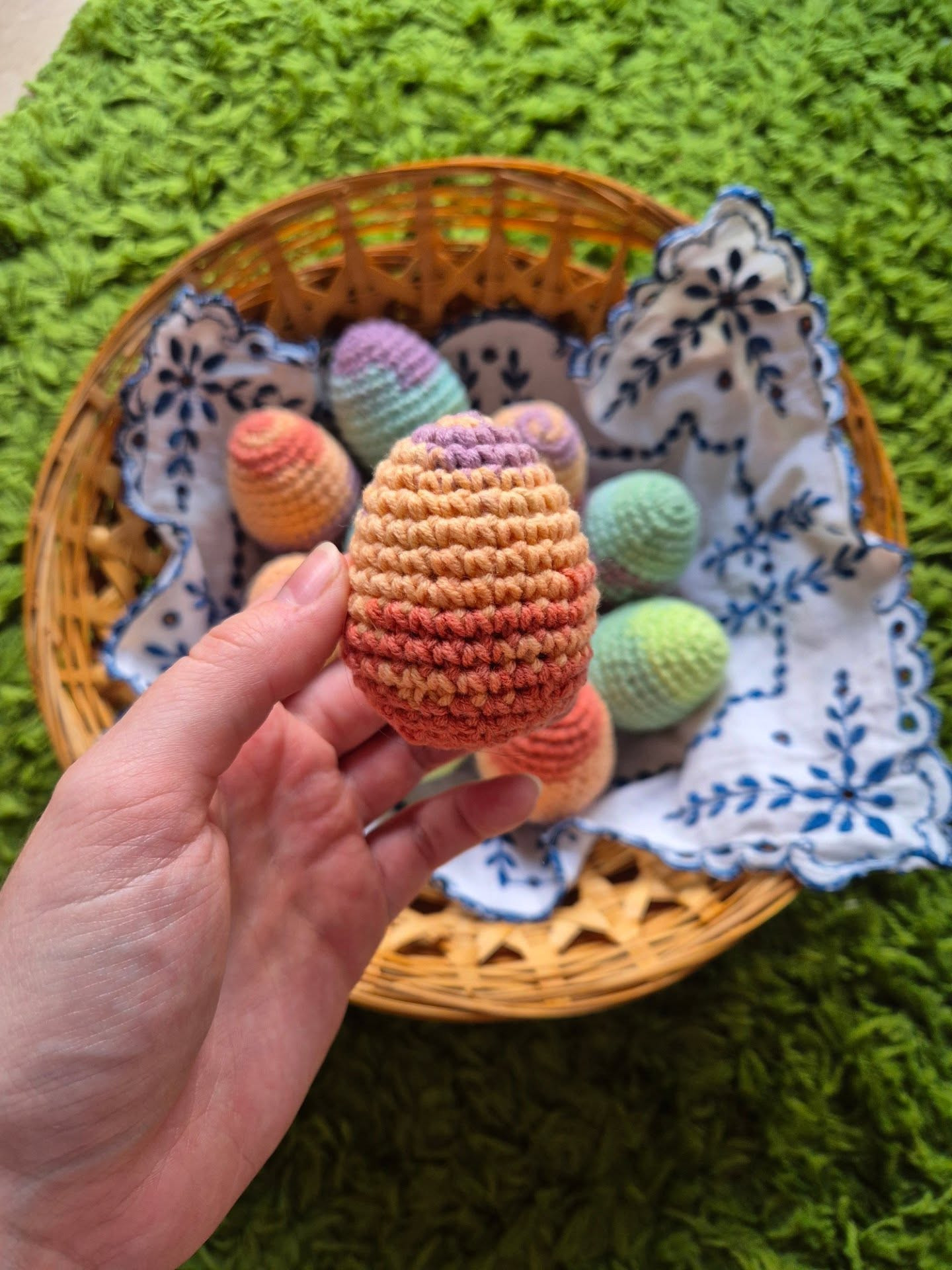 Free Handwritten Crochet Pattern for Colorful Easter Eggs