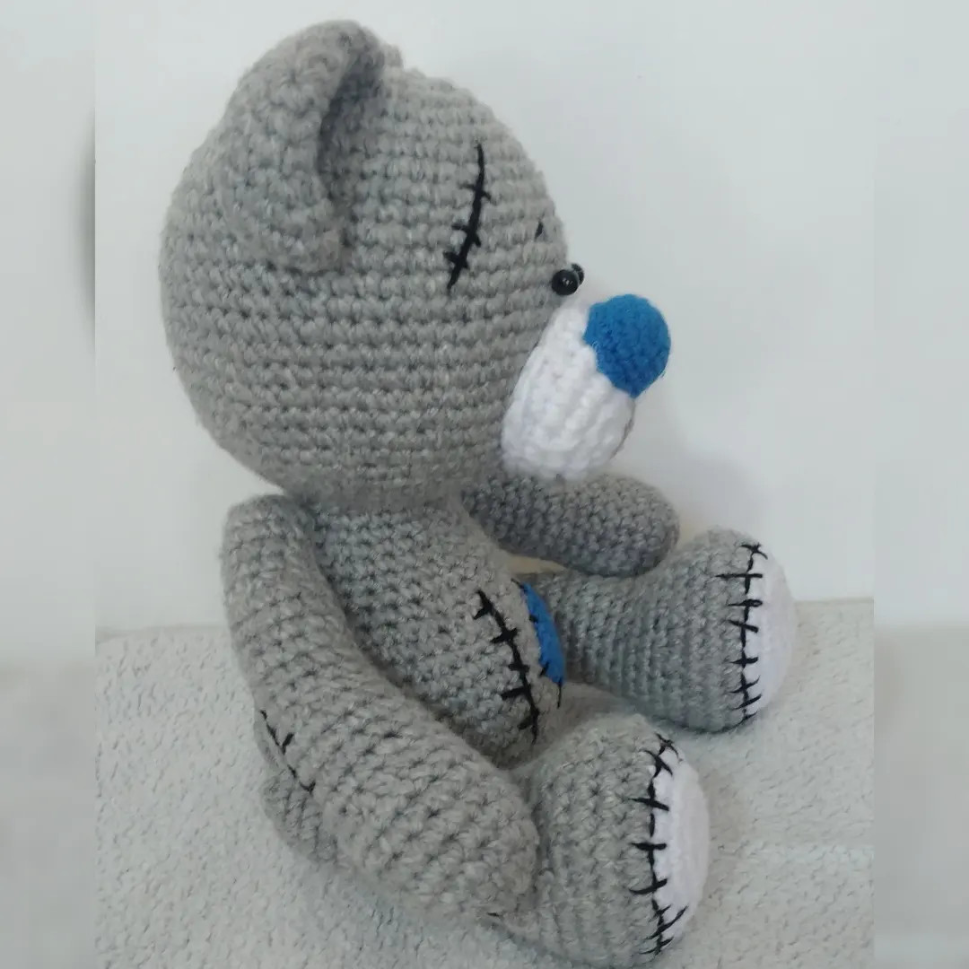 Gray Stitched Teddy Bear Crochet Pattern with Blue Nose and Heart