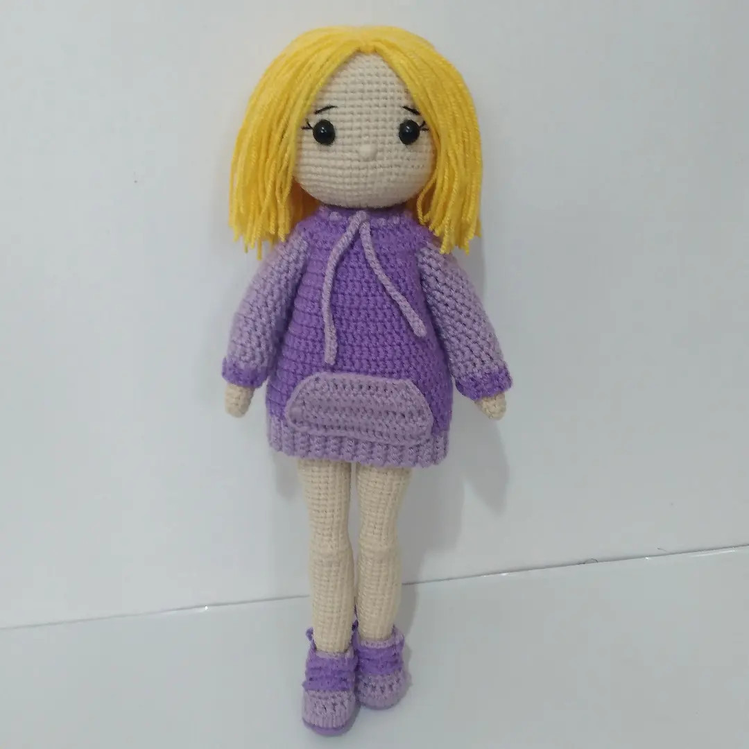 Handwritten Persian crochet pattern for purple hoodie amigurumi doll
