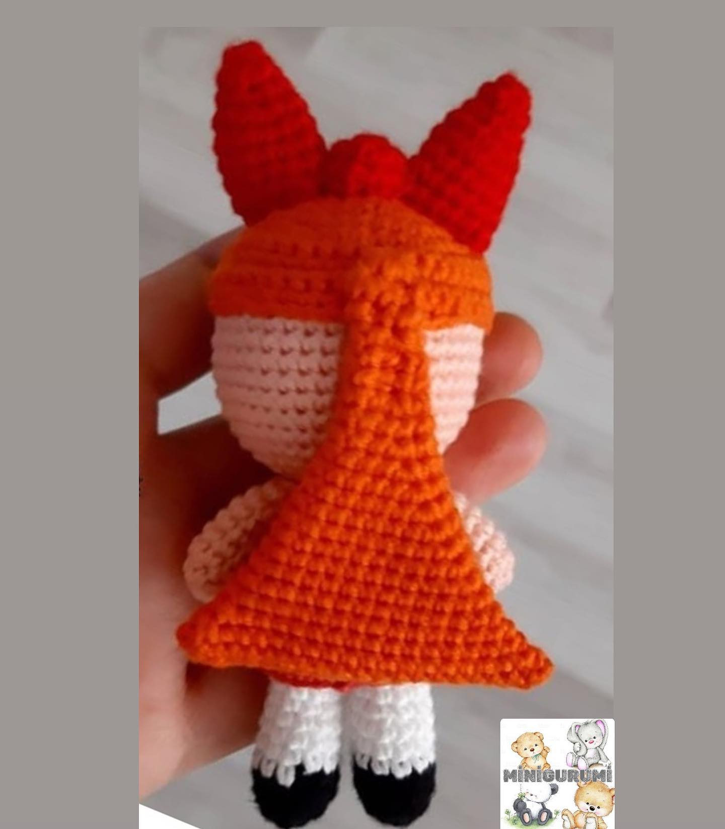 Hướng dẫn móc len nhân vật Blossom (Powerpuff Girls) - Mẫu Amigurumi chi tiết từng bước
