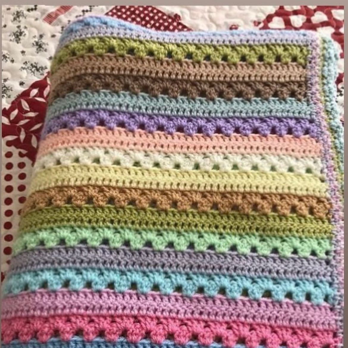 Ideh baft baraye shal mobl - Crochet flat chart for mobile phone cover with colorful patterns and step-by-step instructions