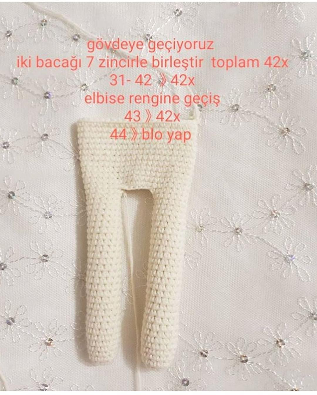 Kokoş Tavşan Tarifi: Amigurumi Rabbit Doll Pattern with Purple Dress and Orange Bow