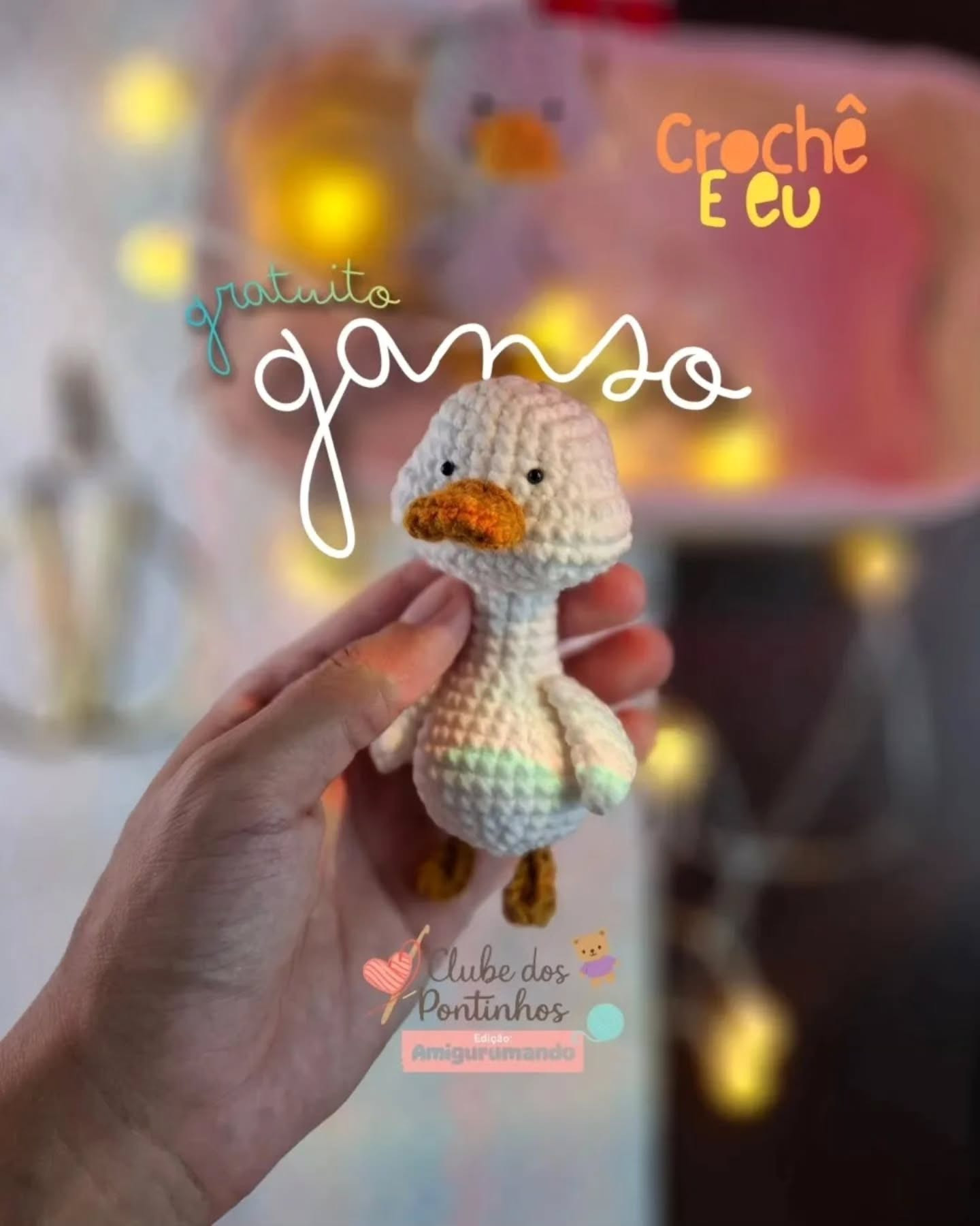 Mẫu móc len ganso (gà trống) amigurumi miễn phí, màu trắng và cam