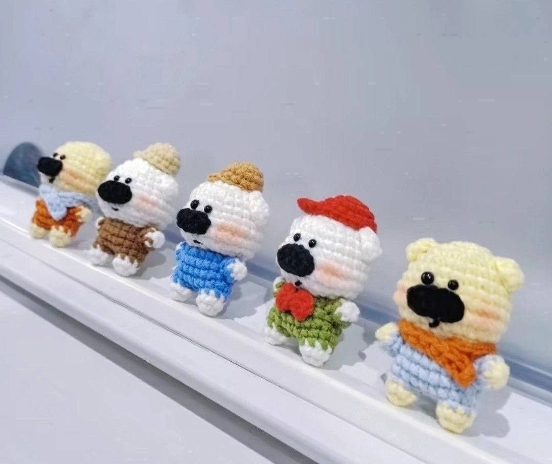 Miniature Amigurumi Puppies Crochet Pattern: Step-by-Step Russian Chart for Cute Tiny Dog Dolls