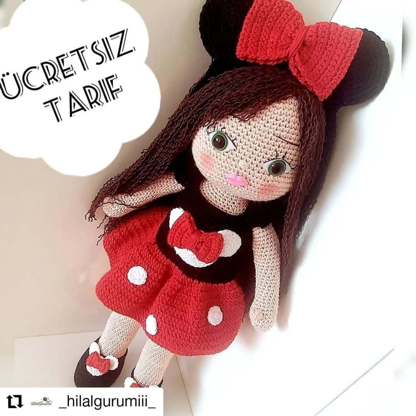 Minni Mouse Kostümlü Bebek - Ücretsiz Mincik Örgü Tarifi ve Malzeme Listesi