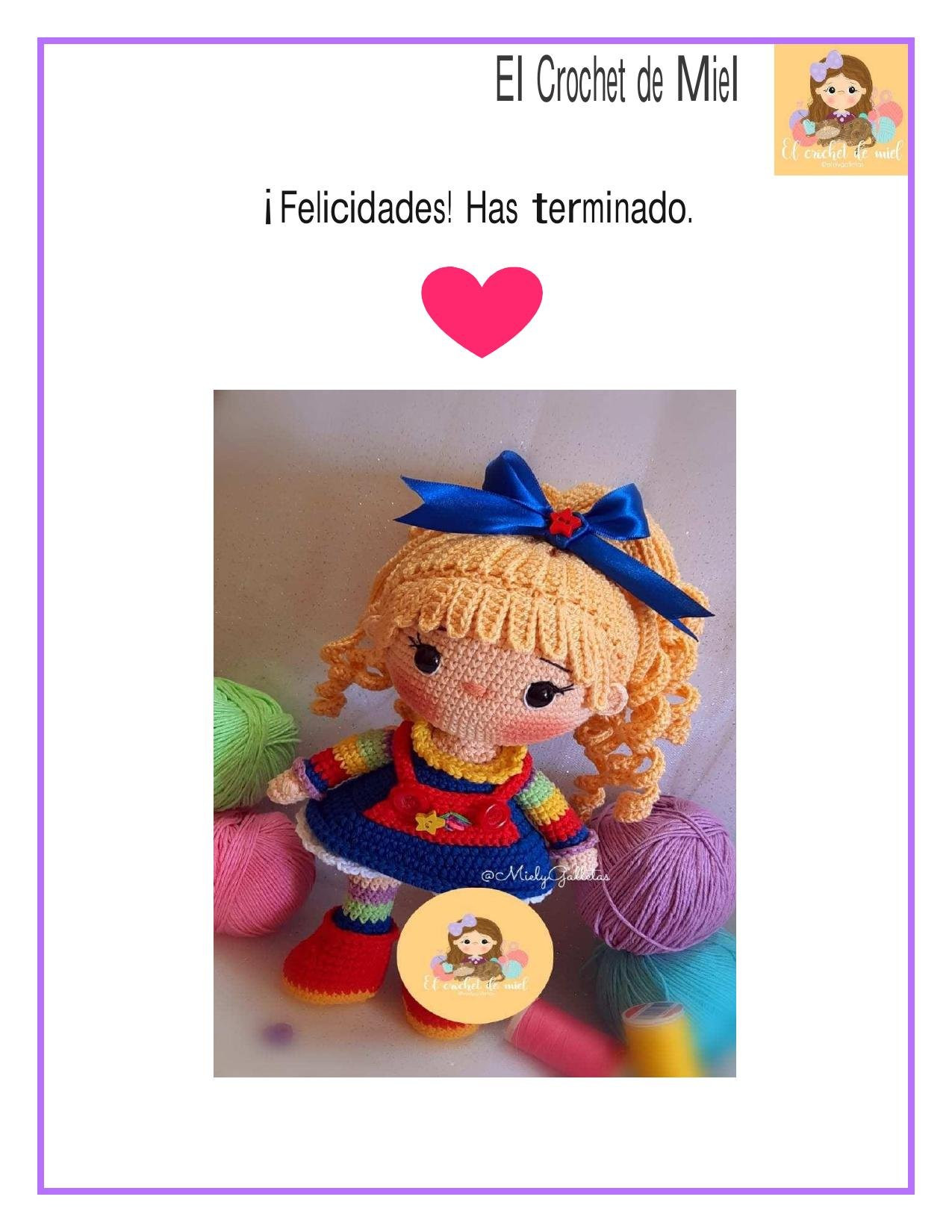 Patrón de Amigurumi Rainbow Brite con pelo rizado y vestido arcoíris