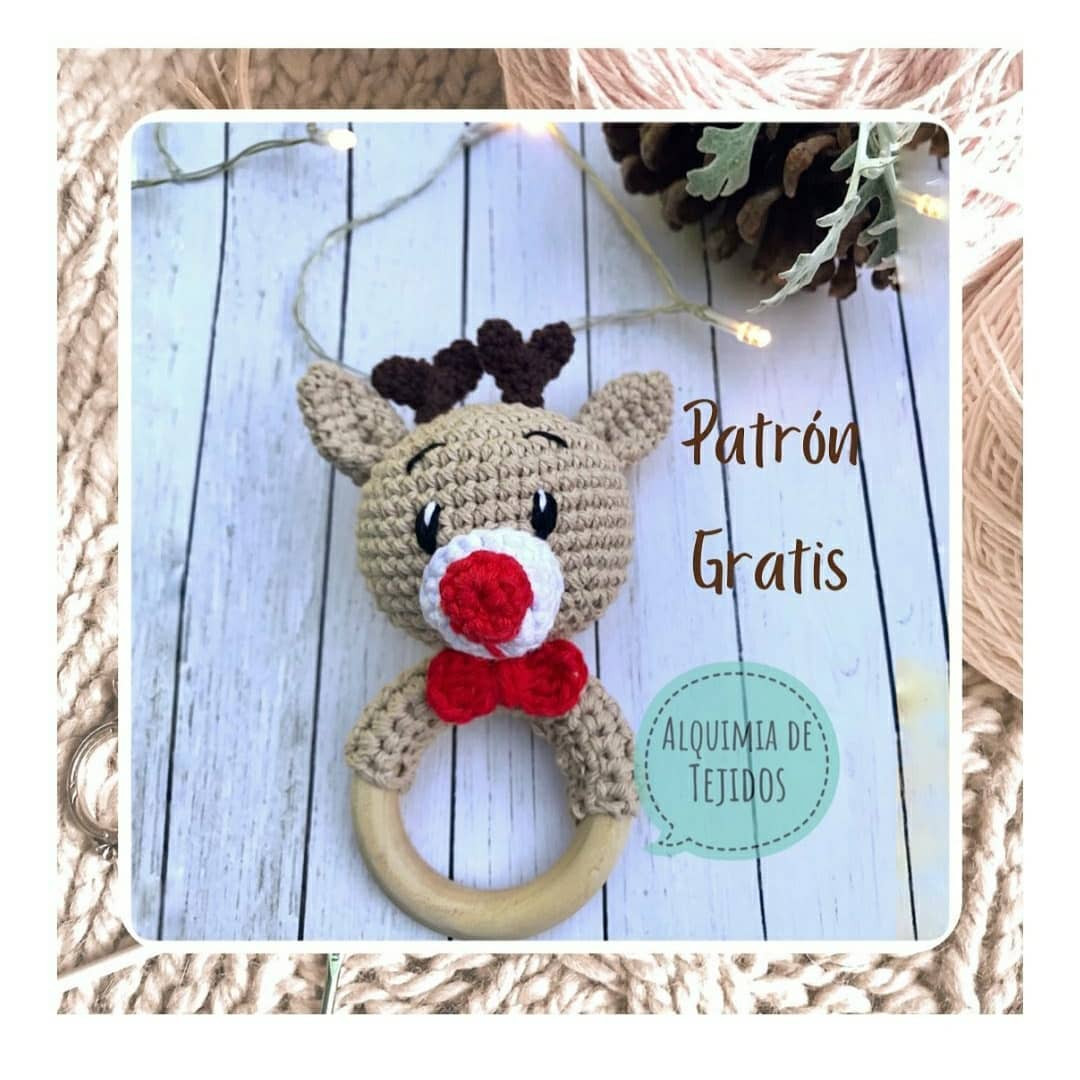 Patrón Gratis de Amigurumi: Sonajero Renito Navideño con Nariz Roja y Laço
