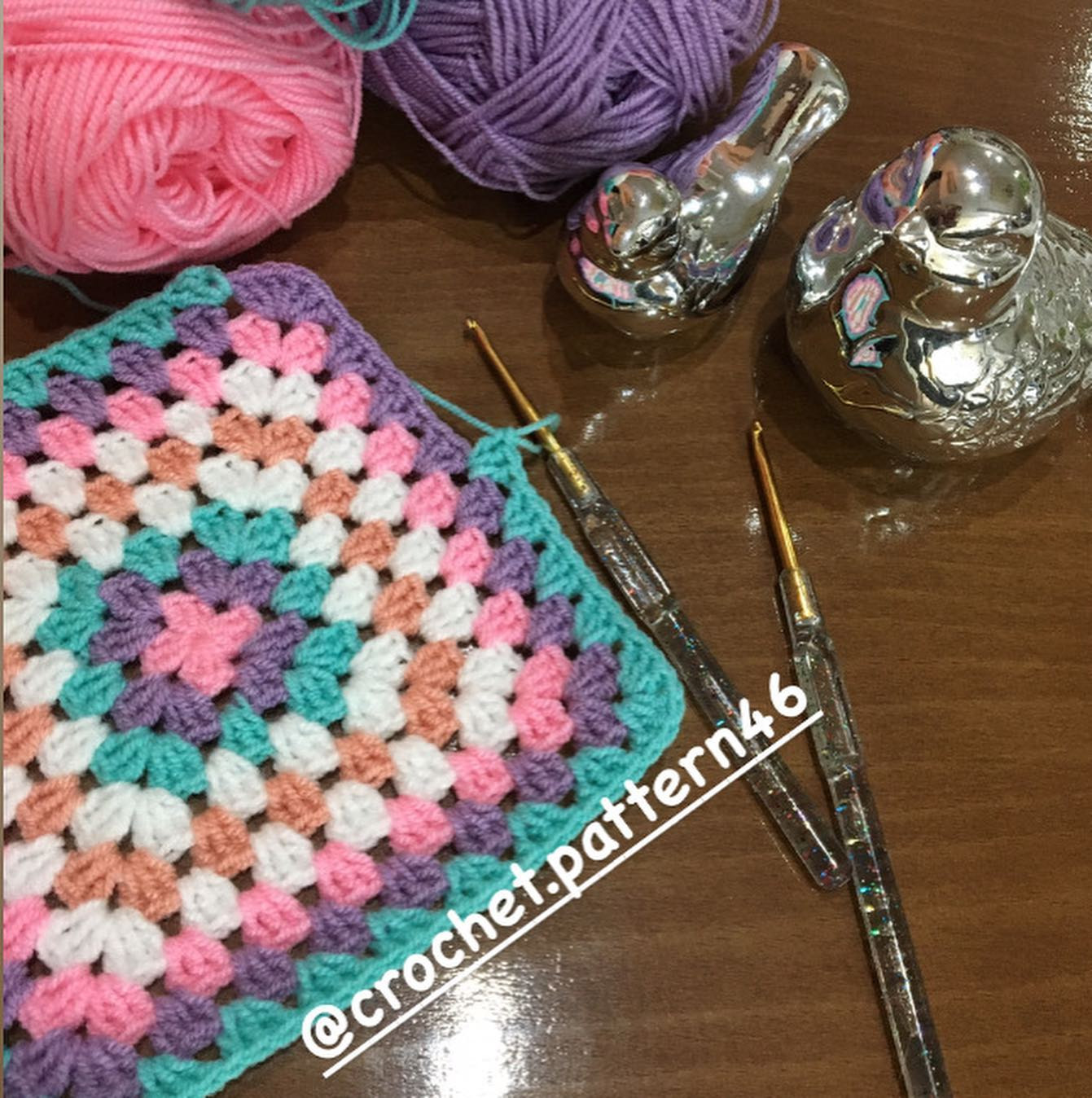 Pattern for Colorful Granny Square Crochet with Chart Diagram