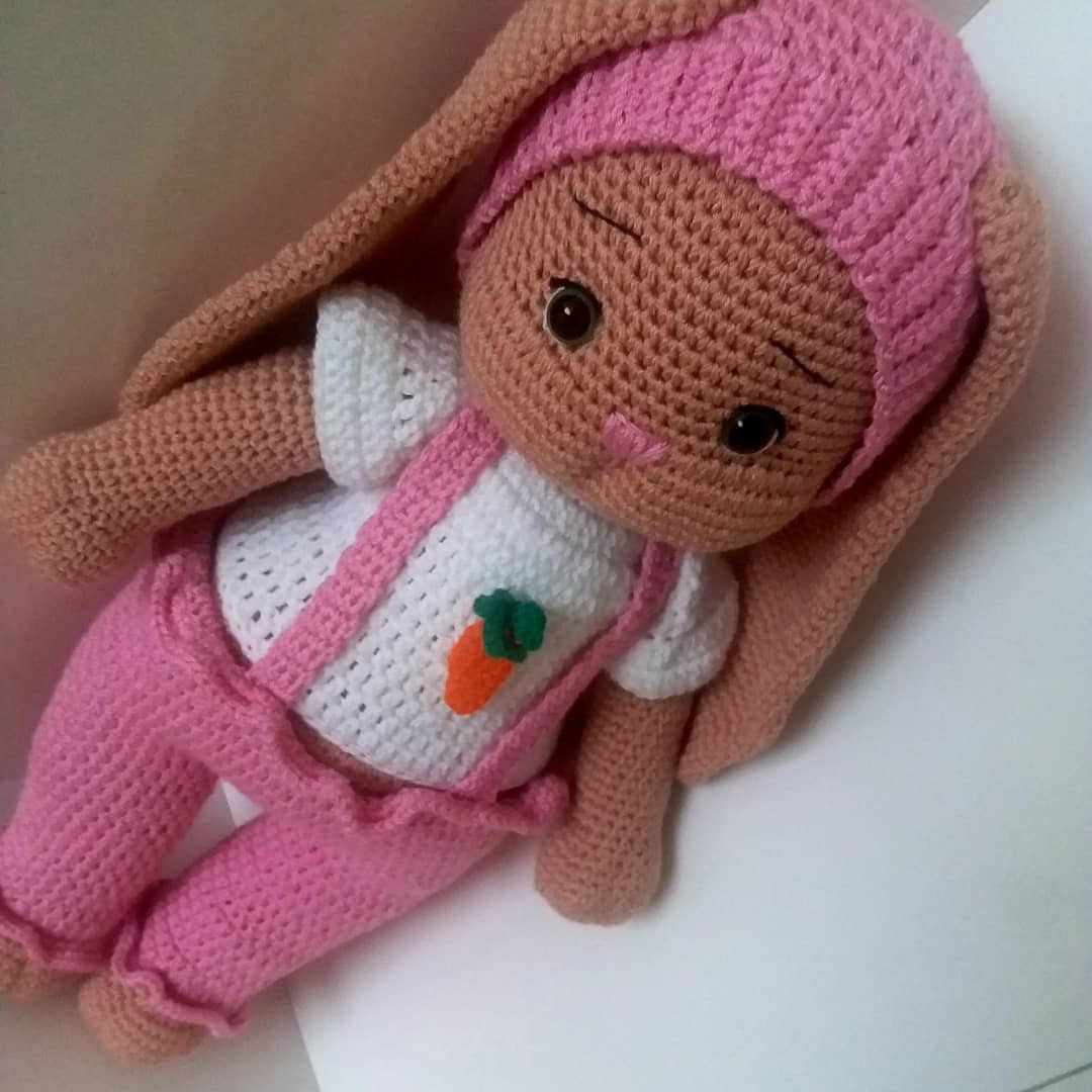 Ponçik Tavşan - Hướng dẫn chi tiết cách móc búp bê thỏ amigurumi màu hồng và kem