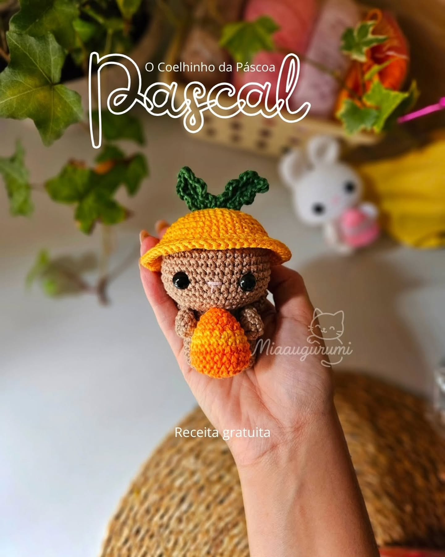 Receita Gratuita Amigurumi Coelhinho Pascal da Páscoa com Carrocinha