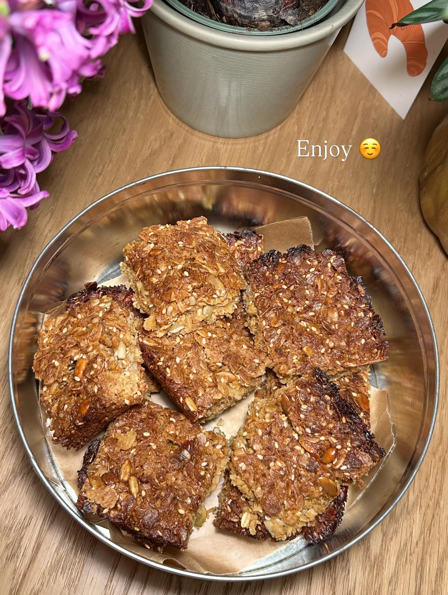 Seedy Flapjacks Recipe: Vegan Oat Bars with Pumpkin, Sunflower and Sesame Seeds