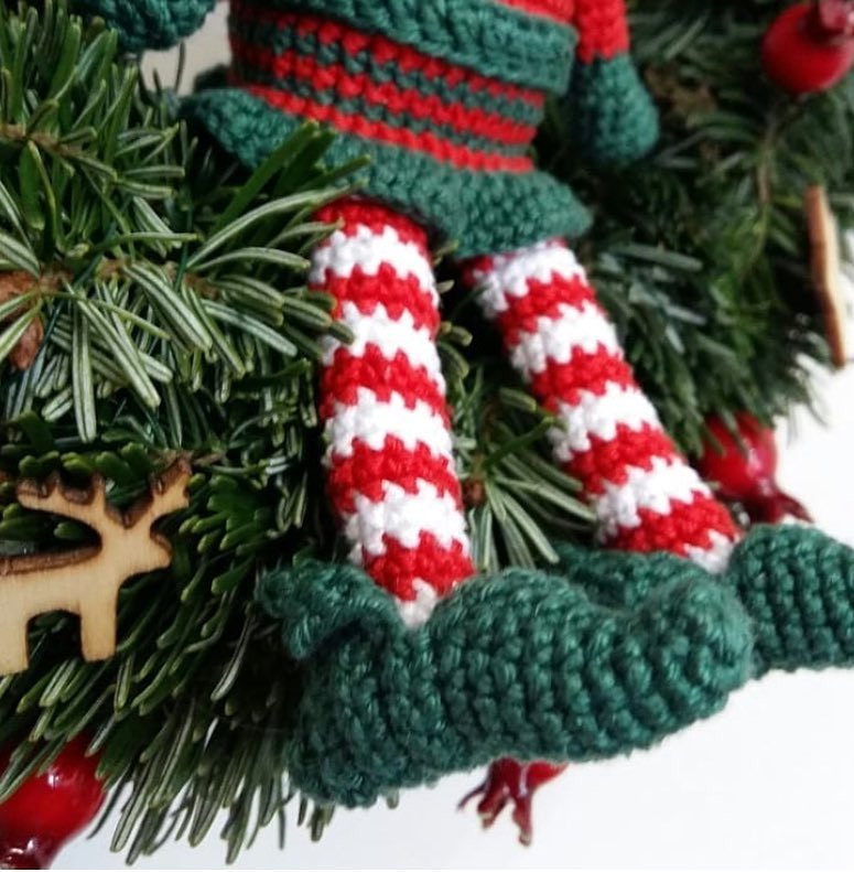 The Elf Mission 2018: Crochet Pattern for Festive Christmas Elf Doll with Red and Green Outfit
