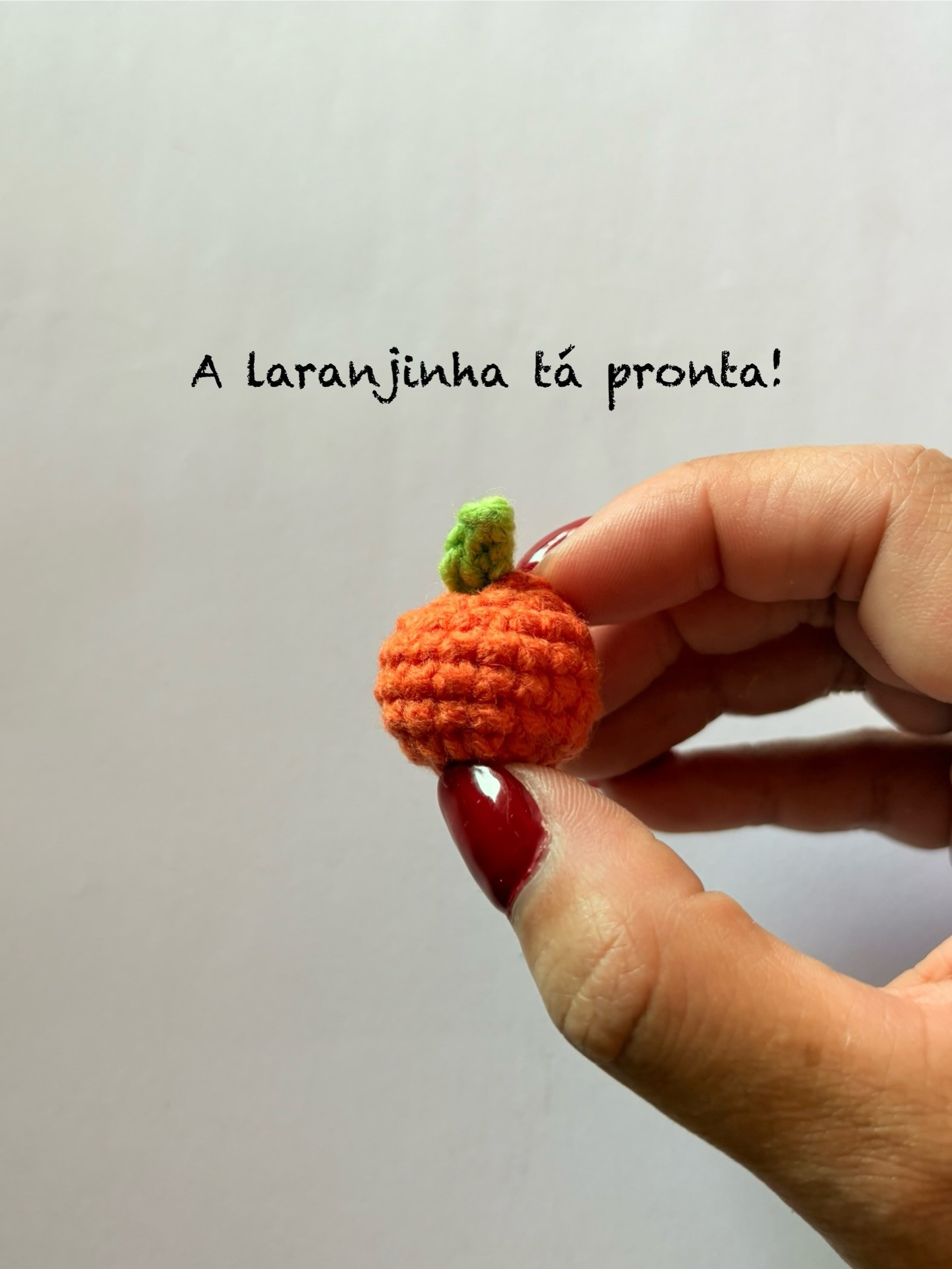 Tutorial Express Marcador de Página Laranjinha - Amigurumi Rápido e Fofo